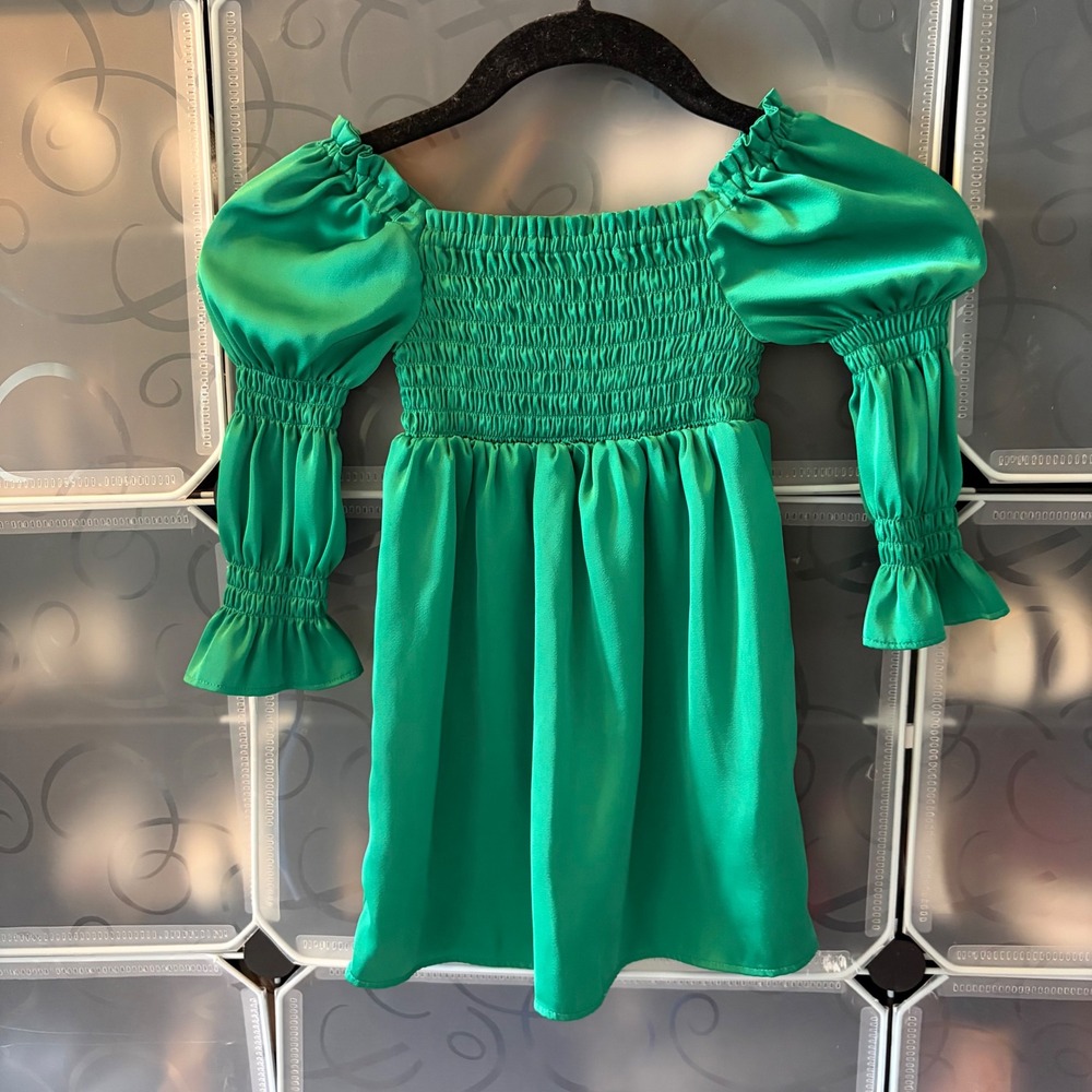 Lilly Pulitzer Girls Emerald Green Satin Smocked Puff Sleeve Dress XS 2-3